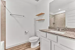 10002 Palm Royal Dr, Baytown, TX 77521 - Photo 24