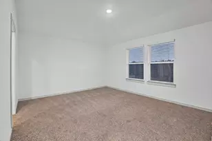 10002 Palm Royal Dr, Baytown, TX 77521 - Photo 12