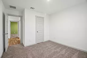10002 Palm Royal Dr, Baytown, TX 77521 - Photo 18