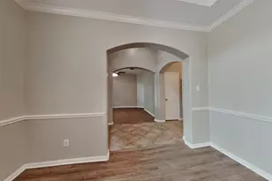 2922 Maple Bend Dr, Houston, TX 77345 - Photo 6
