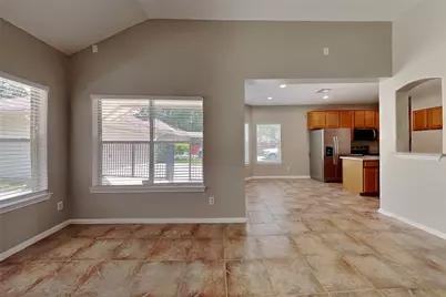 2922 Maple Bend Drive, Houston, TX 77345 - Photo 4