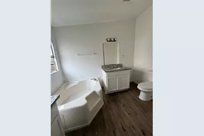 12011 Greensbrook Forest Drive, Houston, TX 77044 - Photo 10