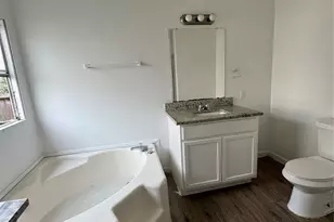 12011 Greensbrook Forest Dr, Houston, TX 77044 - Photo 10