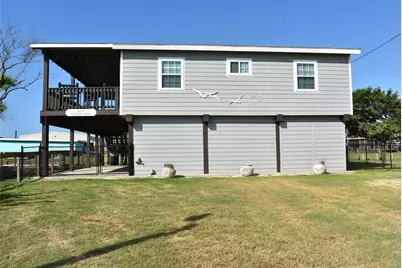 1270 County Road 202, Sargent, TX 77414 - Photo 2