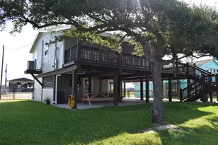 1270 County Rd 202, Sargent, TX 77414 - Photo 6