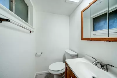 6331 Oaknut Drive, Houston, TX 77088 - Photo 10