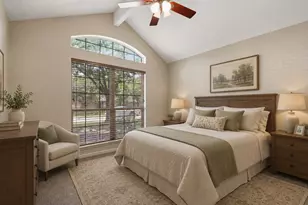 6204 London Cir, Bryan, TX 77802 - Photo 12
