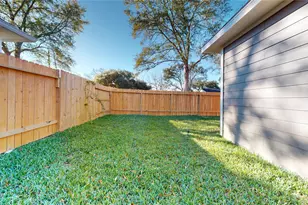 11809 E Gate Dr, Willis, TX 77318 - Photo 36