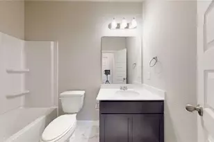 11809 E Gate Dr, Willis, TX 77318 - Photo 16