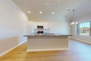 11809 E Gate Dr, Willis, TX 77318 - Photo 12