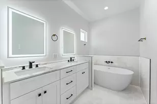 4744 Martin Hill St, Houston, TX 77018 - Photo 30