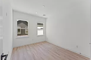 4744 Martin Hill St, Houston, TX 77018 - Photo 38