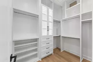 4744 Martin Hill St, Houston, TX 77018 - Photo 14