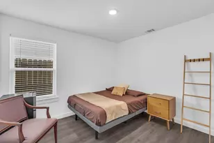 8124 Sterlingshire St, Houston, TX 77078 - Photo 18