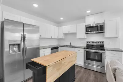 8124 Sterlingshire Street #A, Houston, TX 77078 - Photo 12