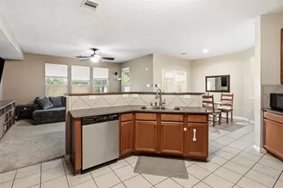19531 Remington Bend Drive, Houston, TX 77073 - Photo 14
