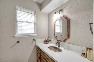 25610 Walnut Grove Cir, Spring, TX 77380 - Photo 14