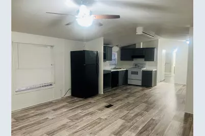 2106 Avenue C, Rosenberg, TX 77471 - Photo 6