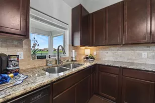 2621 Bernadino Dr, La Marque, TX 77568 - Photo 14