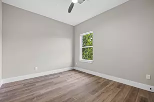 415 Neyland St, Houston, TX 77022 - Photo 22