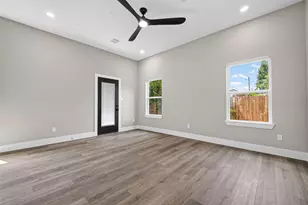 415 Neyland St, Houston, TX 77022 - Photo 16