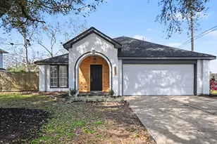 601 Wisdom Dr, Deer Park, TX 77536 - Photo 2