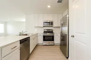 3334 Rodgers Hl, San Antonio, TX 78245 - Photo 8