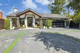 5406 Woodway Dr, Houston, TX 77056 - Photo 2