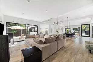 5406 Woodway Dr, Houston, TX 77056 - Photo 18