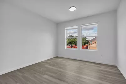 839 Darbydale Crossing Lane, Houston, TX 77090 - Photo 10