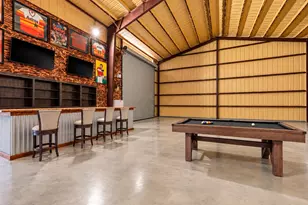 2301 S Kemah Dr S, Kemah, TX 77565 - Photo 2