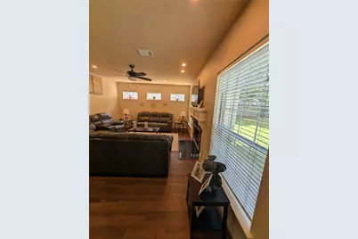 130 Songful Woods Place, The Woodlands, TX 77380 - Photo 10