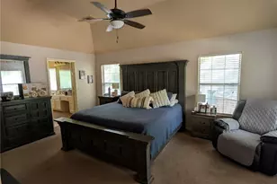 130 Songful Woods Pl, The Woodlands, TX 77380 - Photo 12