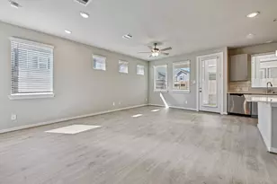 3205 Quiet Sunset Dr, Houston, TX 77080 - Photo 10