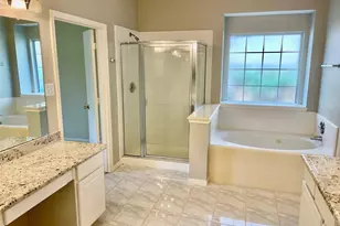 12423 Ashford Hollow Dr, Sugar Land, TX 77478 - Photo 12