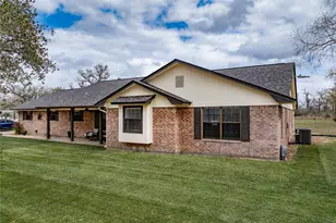 3342 Forest Hill East Rd, La Grange, TX 78945 - Photo 2