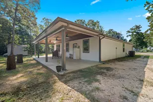 25445 Vine Cir, Cleveland, TX 77328 - Photo 32