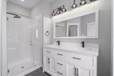 8440 Berry Brush, Houston, TX 77022 - Photo 14