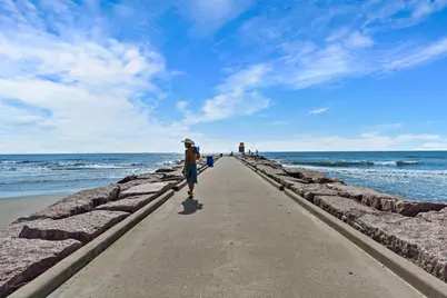 1001 Avenue K Avenue, Galveston, TX 77550 - Photo 48