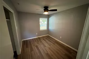 2929 8th Ave N, Texas City, TX 77590 - Photo 20