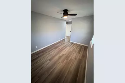 2929 8th Avenue N, Texas City, TX 77590 - Photo 18