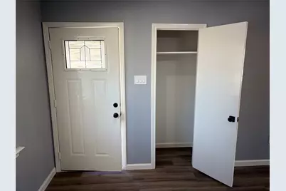 2929 8th Avenue N, Texas City, TX 77590 - Photo 8