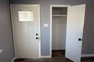 2929 8th Ave N, Texas City, TX 77590 - Photo 8