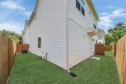 5935 Beall Street #A, Houston, TX 77091 - Photo 26