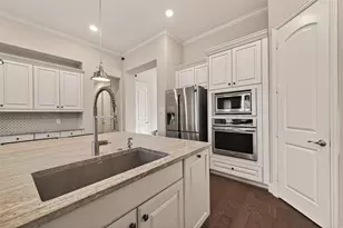 25303 Angelwood Springs Ln, Tomball, TX 77375 - Photo 22