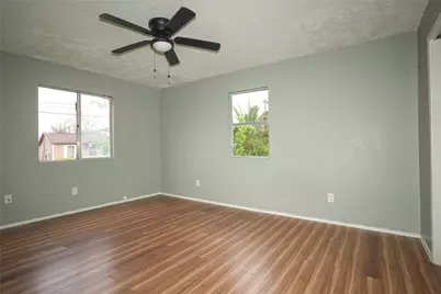 4909 Falls Street, Houston, TX 77026 - Photo 24