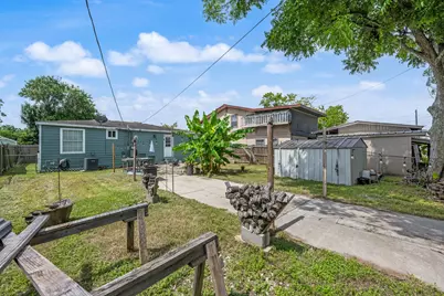 820 12th Avenue N, Texas City, TX 77590 - Photo 28