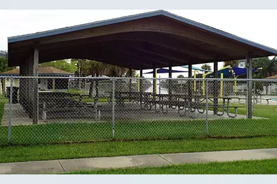 257 Barracuda, Bayou Vista, TX 77563 - Photo 20