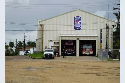 257 Barracuda, Bayou Vista, TX 77563 - Photo 24