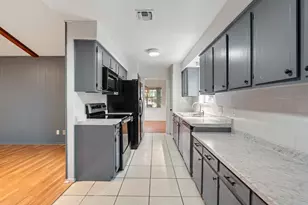 822 N Kaufman Dr, Deer Park, TX 77536 - Photo 10